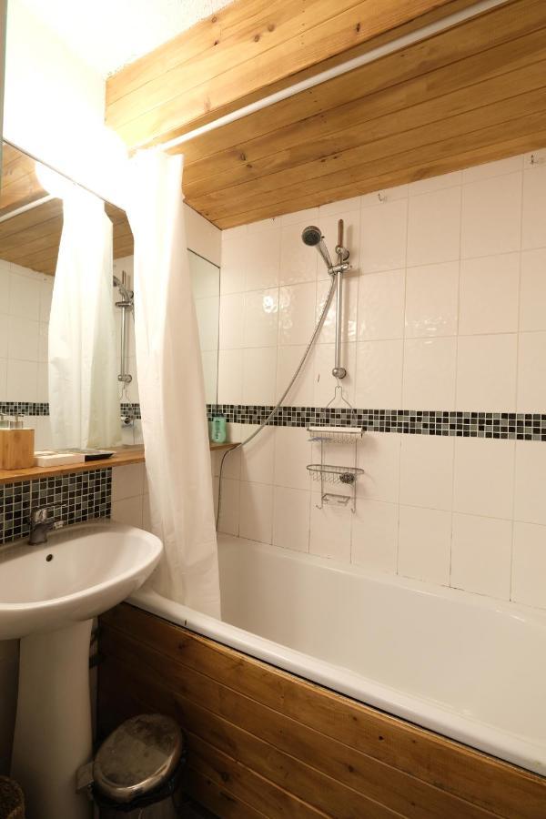 Cozy Chamonix Ski Studio With Mountain Views Екстер'єр фото