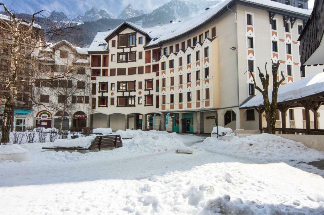 Cozy Chamonix Ski Studio With Mountain Views Екстер'єр фото